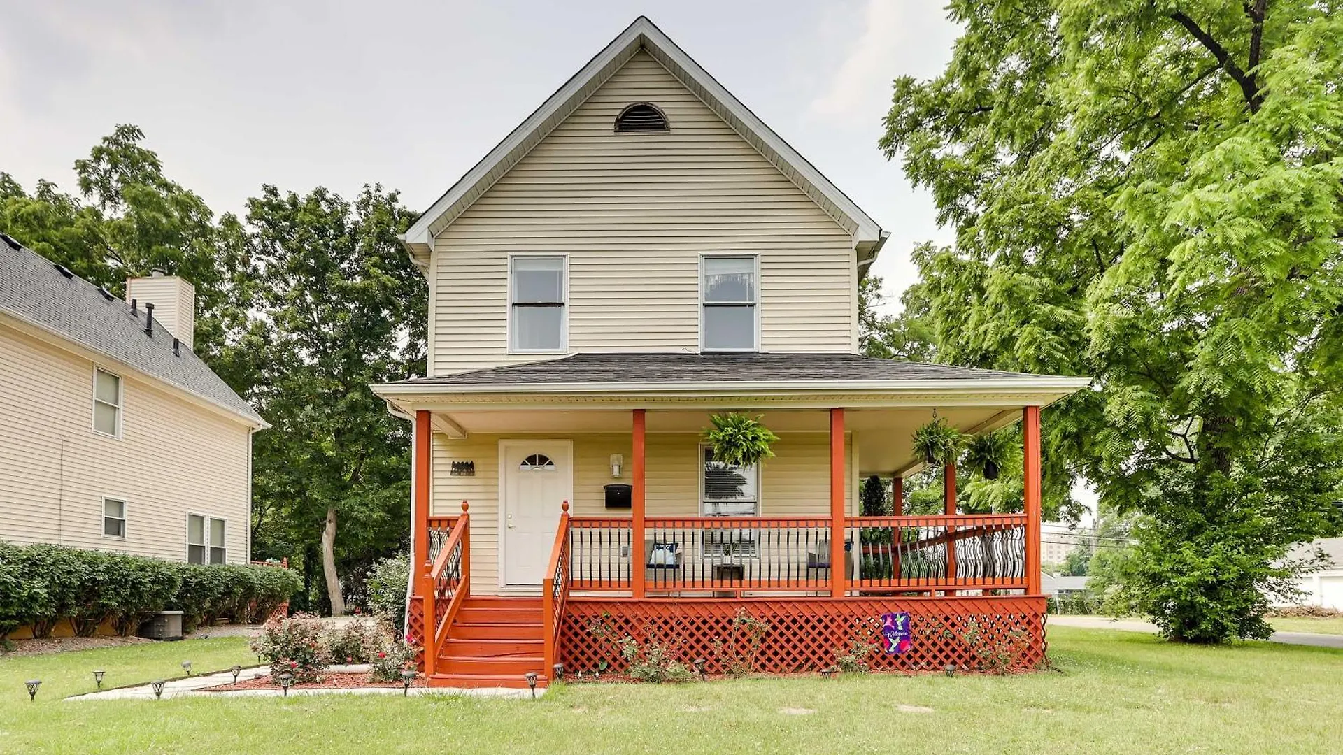 Louisville Apartment - Walk To Restaurants!